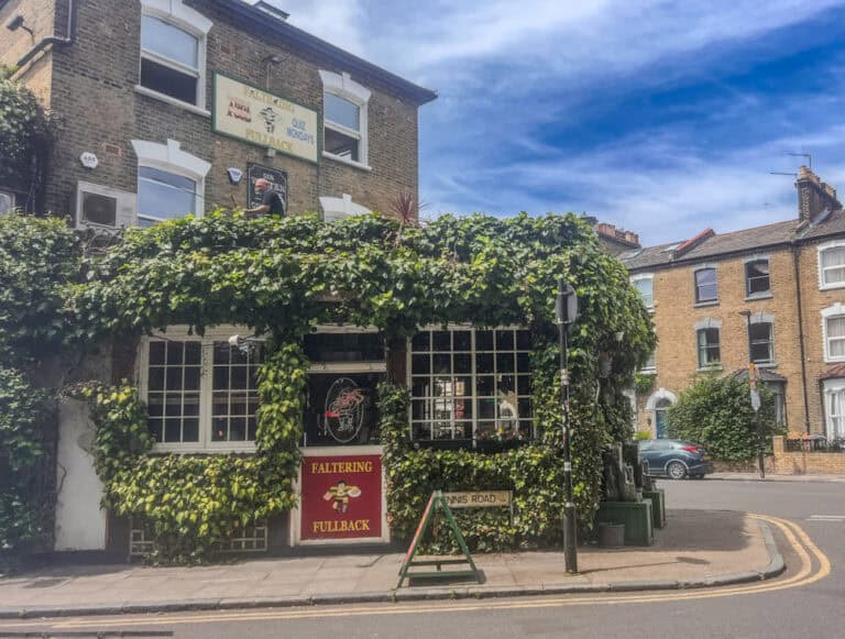 Green Dreams & Lager Scenes: Faltering Fullback, Finsbury Park (Beer #4969)