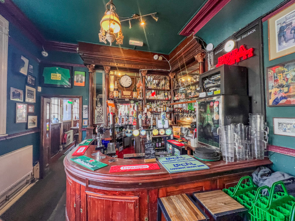 One of the many interior bars at Faltering Fullback