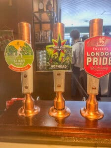 Pre-Train Hustle & The Mysterious Hophead: Beer #4972 at Euston Station