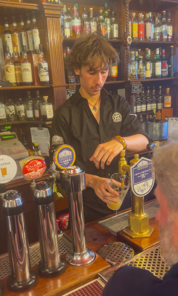 Tools of the Trade: Discovering the Aitken Tall Fount at The Bow Bar, Edinburgh