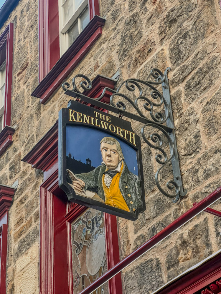 Dark Wood, Late Nights & the One Unticked Box at The Kenilworth, Rose Street (Beer 4979)