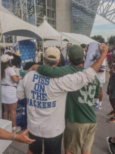 Go Pack Go: A Party Weekend in Dallas and Beer 4992 in Deep Ellum