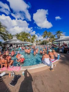 Lobster Omelettes, Parade Lights & Hakuna Matata: Beer 4993 in Key West